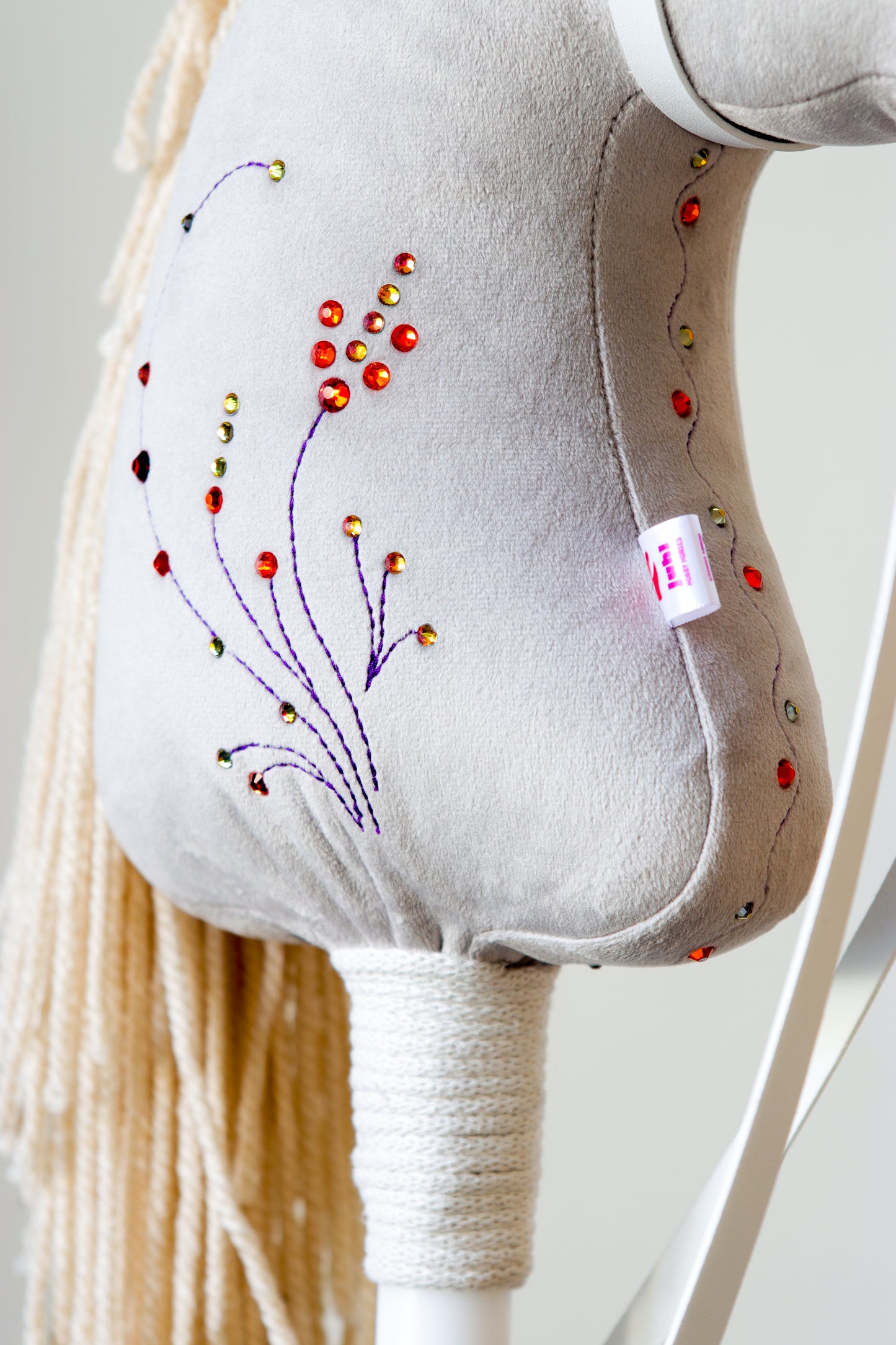 Vanilla Berry with Swarovski crystals - Adult horse