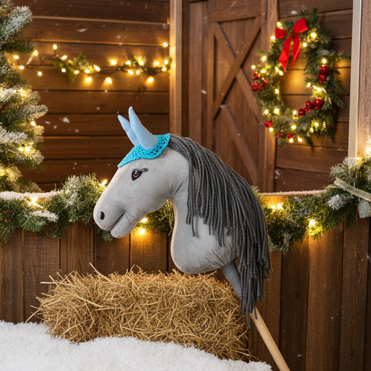 Ear net crocheted - Turquoise with blue ears - Foal