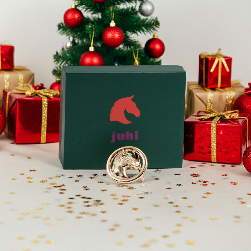 Interchangeable belt buckle horse head gold