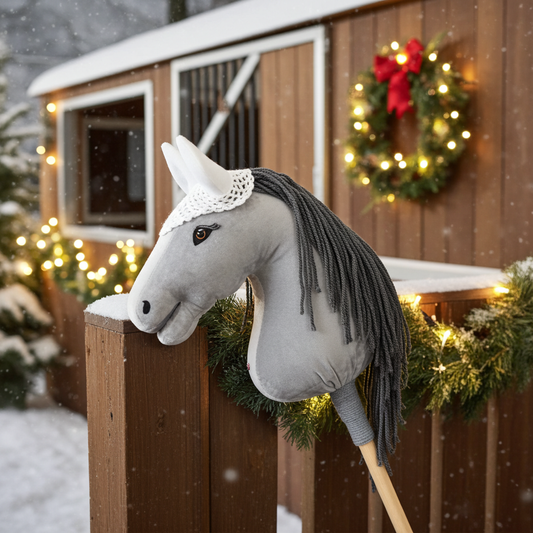 Ear net crocheted - White - Foal